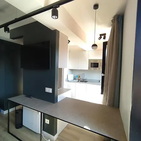 Puerta De アパート リャネス