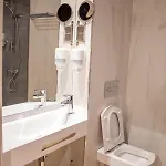 Puerta De *