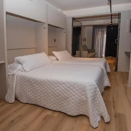 Puerta De Apartment