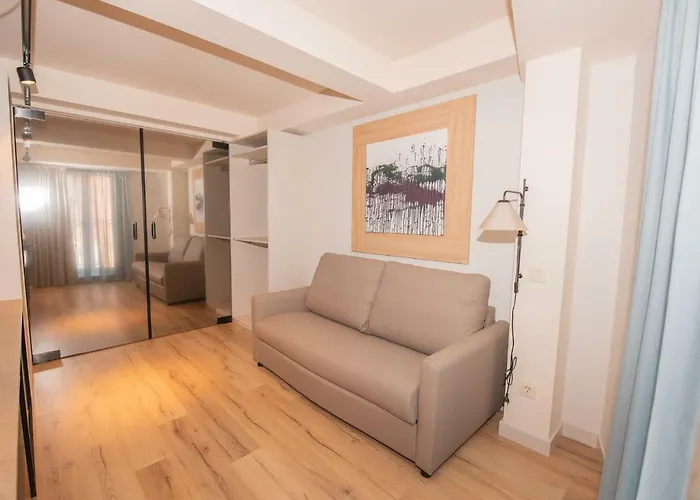 Puerta De Apartamento Llanes